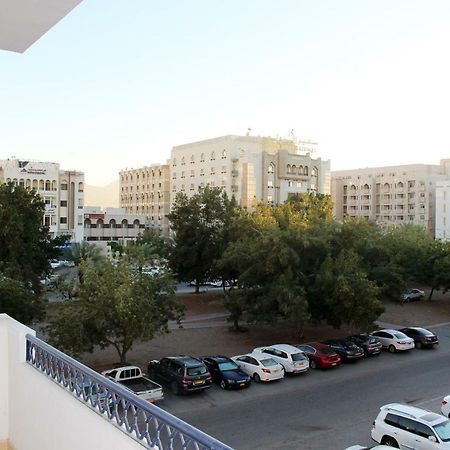 Sahara Hotel Apartments Muscat Exterior foto
