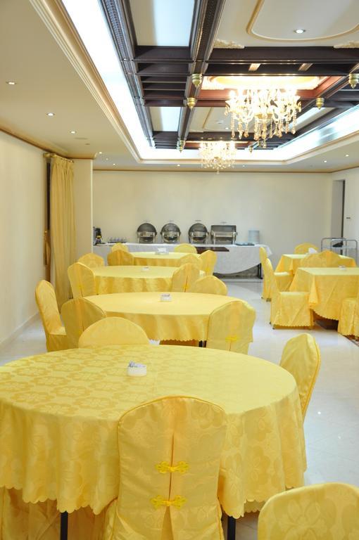 Sahara Hotel Apartments Muscat Exterior foto
